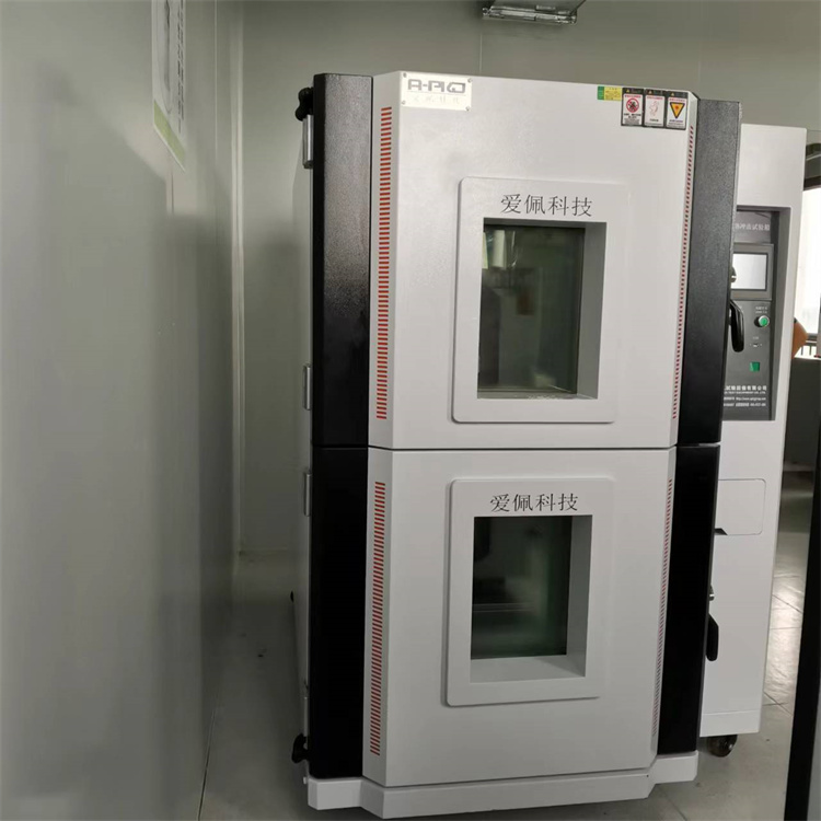 上下移动的温度冲击试验箱