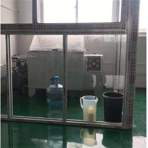 盐水喷雾试验机