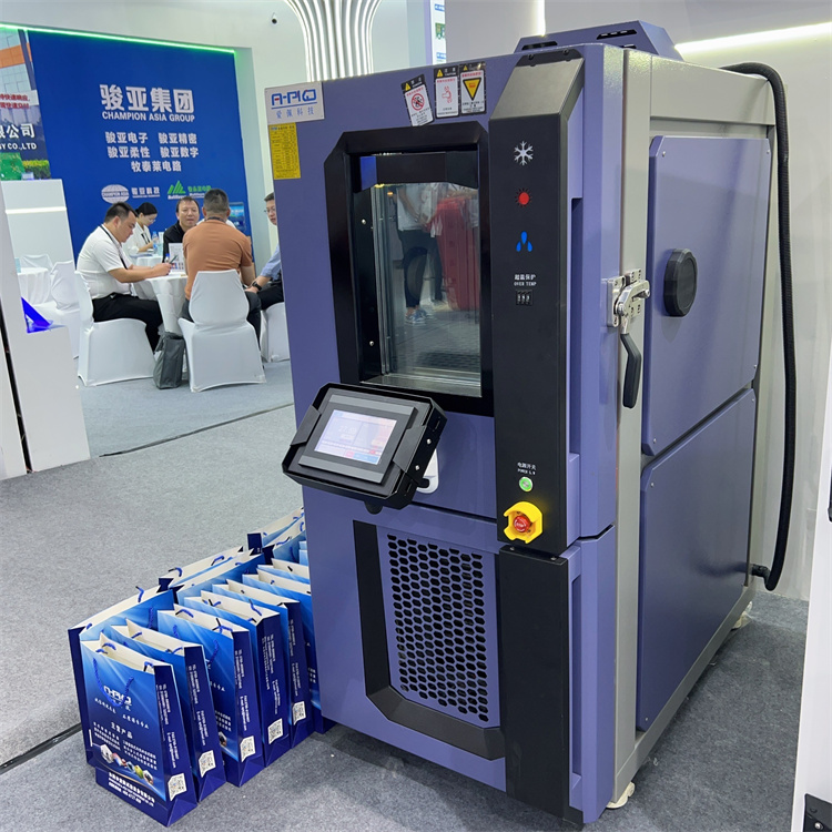 埃迪科乐携手爱佩科技，225升恒温恒湿试验箱实现高效交付