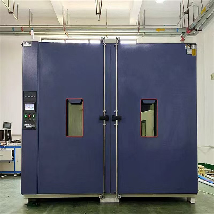 大型步入室恒温恒湿室水冷式散热用配冷水机好还是水塔更好？